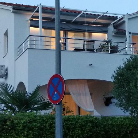 Apartment Pepina Vodice Buitenkant foto