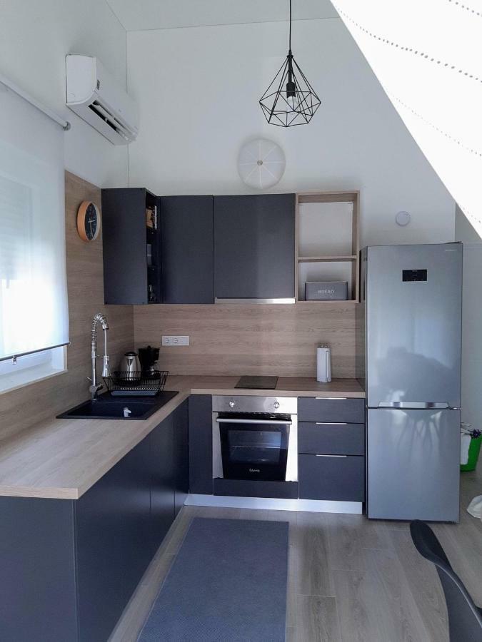 Apartment Pepina Vodice Buitenkant foto