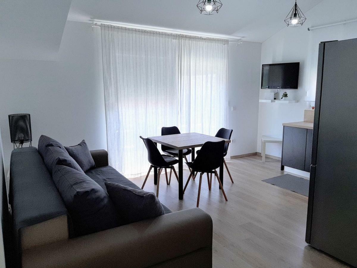 Apartment Pepina Vodice Buitenkant foto