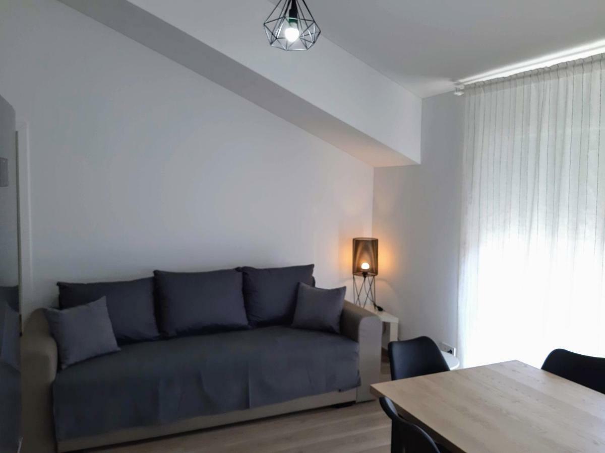 Apartment Pepina Vodice Buitenkant foto